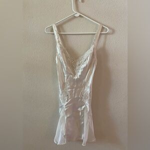Vintage Victoria's Secret Satin Sequin Lace Chemise Nightgown Slip Dress Size XS